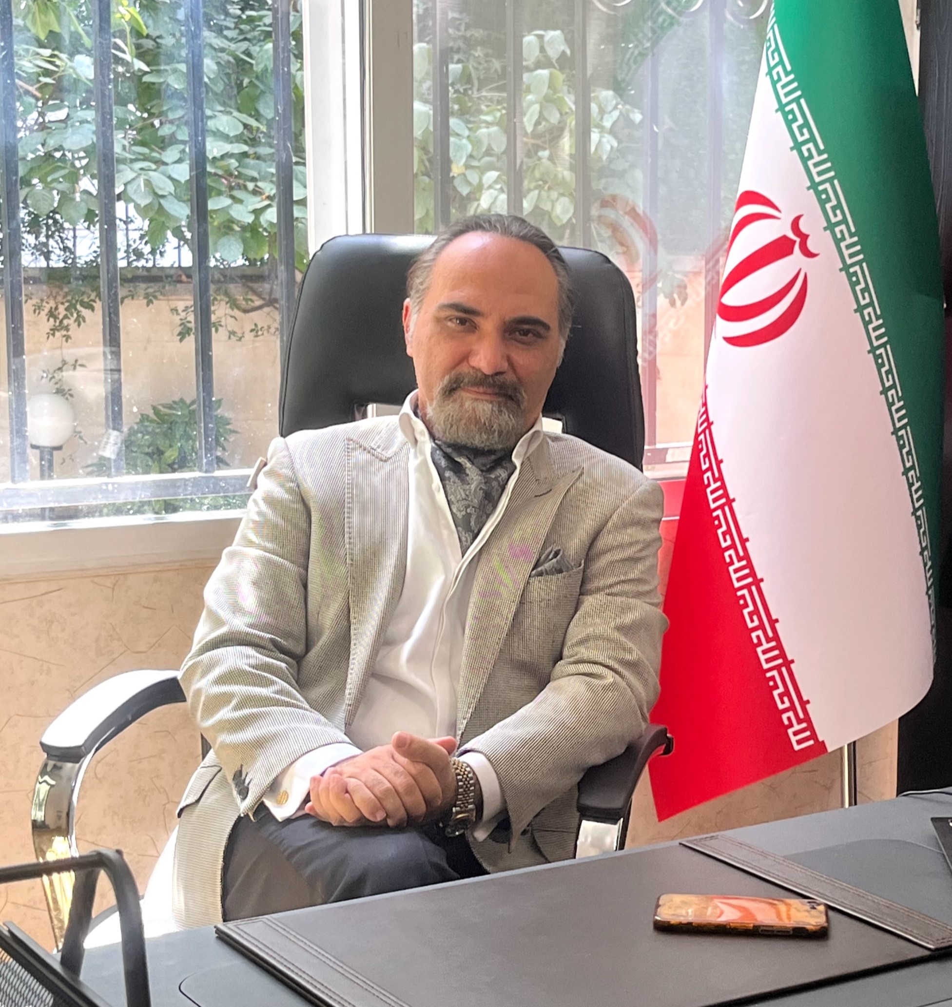 دکتر مهدی  شمس